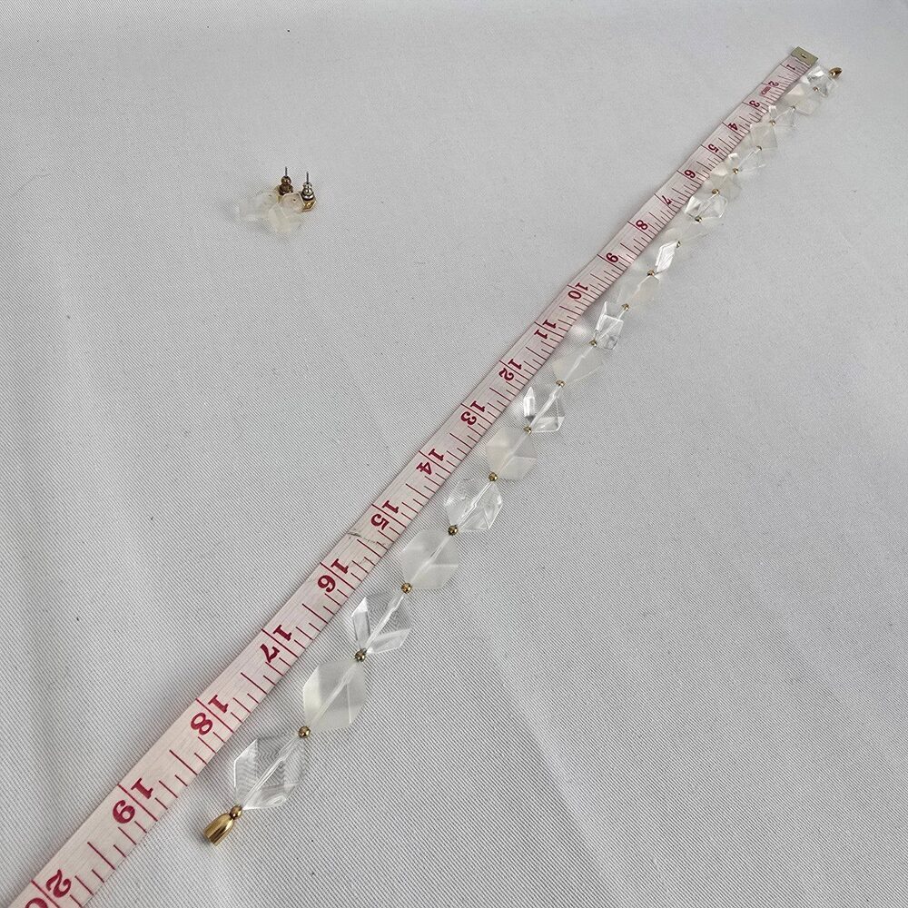 Vintage Avon Clear and Frosted Geometric Bead Necklace & Earring Set - Picture 9 of 10